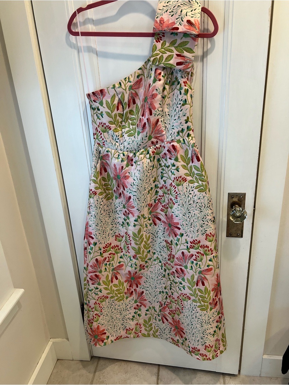 One-Shoulder Floral Jacquard in Pink & Green